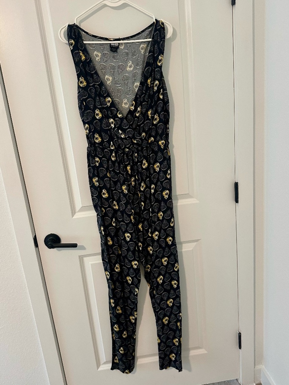 Star Wars Her Universe BB-8 Jumpsuit Large Black Yellow Droid Disney